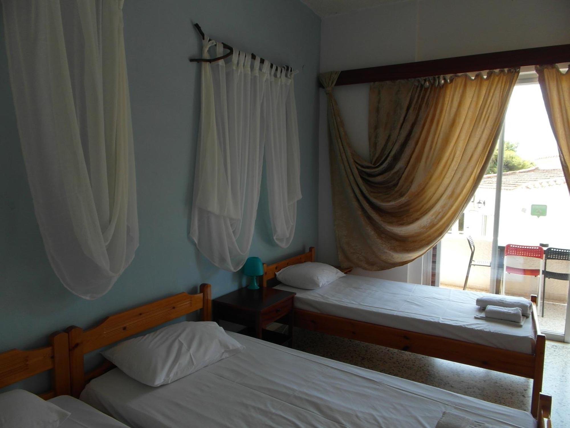 Eri Studios Agia Marina  ห้อง รูปภาพ
